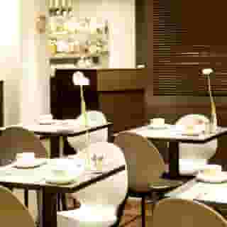 New Hotel Charlemagne, 5 of 5