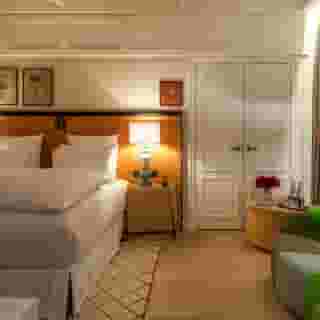 Sinner Paris, 1 of 5