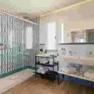H10 Universitat, 6 of 6