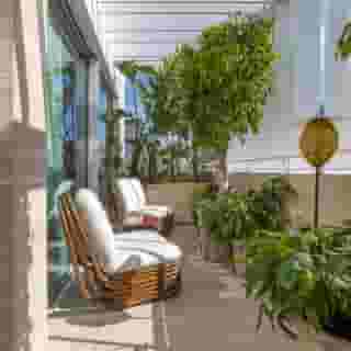 Browns Avenue Hotel, 2 of 5