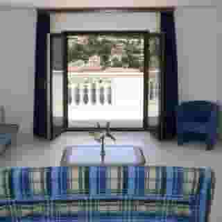 Villa Pucisca, 3 of 5