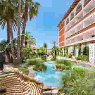 4R Gran Europe, 1 of 5