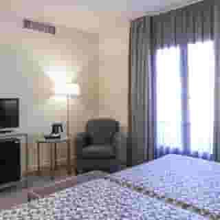 Macia Alfaros, 5 of 5