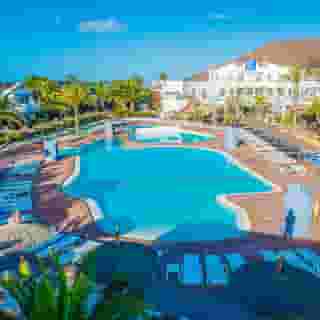 HL Paradise Island, 1 of 5