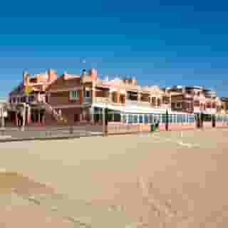 Lloyds Beach Club, 6 of 6