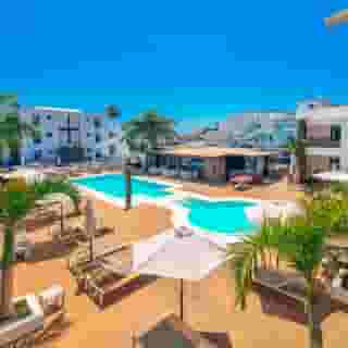 Club Atlantico, 2 of 5