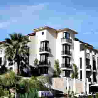 Estela Barcelona, 4 of 5