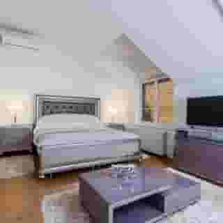 Milford Suites, 3 of 5