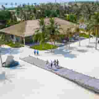 Innahura Maldives Resort, 4 of 5