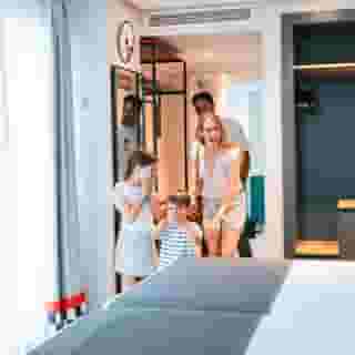 Magic Sports, 3 of 5