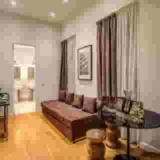 The Talent Hotel, 4 of 5