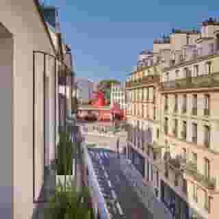 Moulin Plaza, 2 of 5