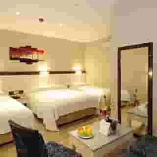 The City Port Hotel, 2 of 5