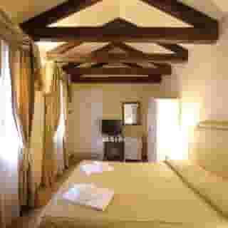 Alla Vigna Room Only, 3 of 5