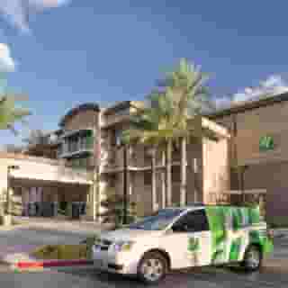 Holiday Inn Hotel and Suites Scottsdale North Airport, 5 of 5
