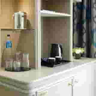 Carlton Oasis, 1 of 5