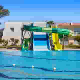 Doubletree By Hilton Sharks Bay, 2 of 5