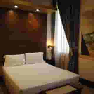 Dei Dragomanni, 4 of 5