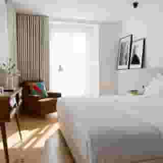 The 8 Down Town Suites, 3 of 5