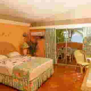 Coco Reef Resort and Spa, 2 of 5