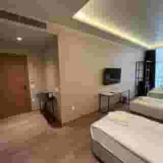 Weingart Suites Hotel, 2 of 5