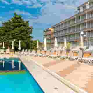 Hotel Holiday, 2 of 5