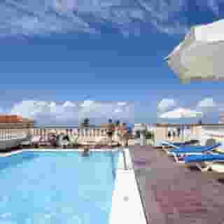 Be Smart Florida Plaza, 2 of 5