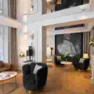 Tourisme Avenue, 2 of 5