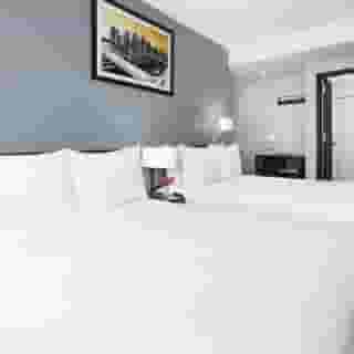 OYO Times Square, 3 of 5