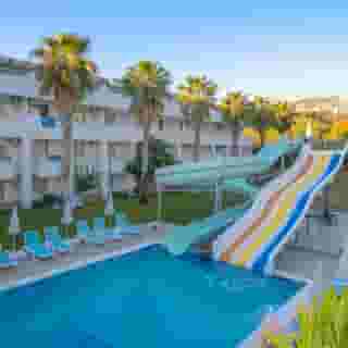 Armas Gul Beach, 1 of 5