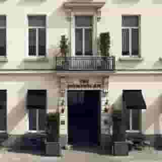 The Dominican, 2 of 5