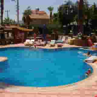 Club Meridmar Apartments, 1 of 5