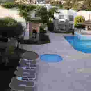 Costa Sariyaz, 4 of 5