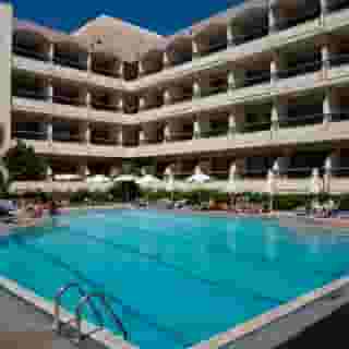 Lomeniz Beach, 3 of 5