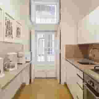 Hello Lisbon Cais do Sodre, 4 of 5