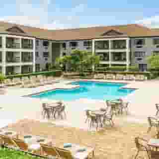 Courtyard by Marriott LBV at Vista Centre, 2 of 5