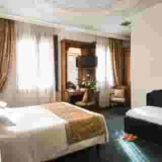 Adler Cavalieri, 4 of 5