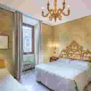 Des Epoques Hotel, 2 of 5