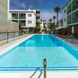 Bristol Sunset Beach, 2 of 5