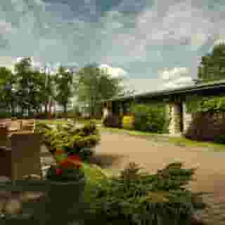 Dwor w Tomaszowicach, 1 of 5