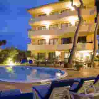 Flacalco Park Apartments, 1 of 5