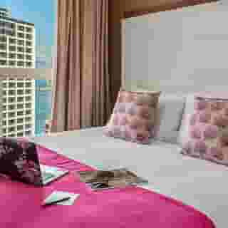 Auberge Vancouver Hotel, 2 of 5