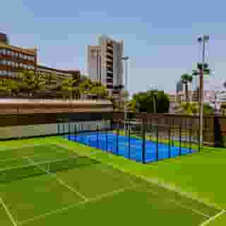 Four Seasons, 2 of 5