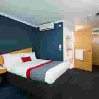 Holiday Inn Express Hamilton, 1 of 5