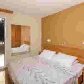 Sol Stella Apartments, 3 of 5