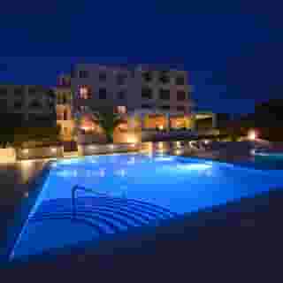 Luna Island Hotel, 4 of 5