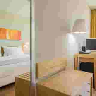 HF Fenix Garden, 3 of 5