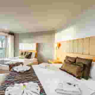 Maira Deluxe Resort, 5 of 5