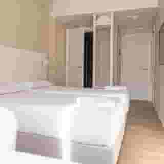 Boston Hotel, 4 of 5