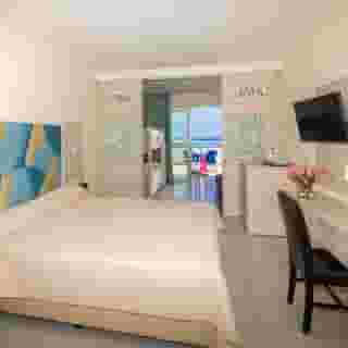 Tofinis Hotel, 4 of 5